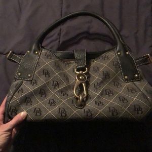 Dooney & Bourke Purse